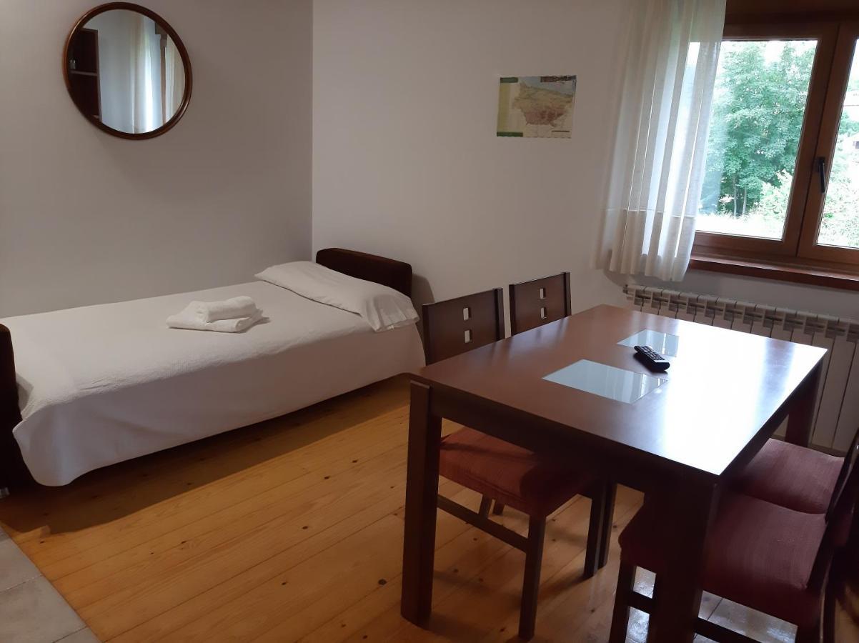 Ferienwohnung El Puentin Del Sella Con Wifi Y Parking Gratuito Onís Exterior foto